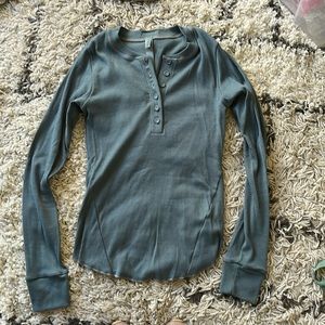 NWOT Skims ribbed fits everybody Henley teal blue green SMALL